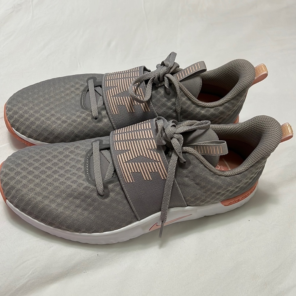 Nike Renew In training Shoes